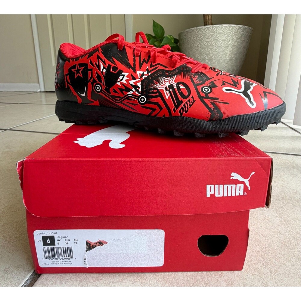 Puma Ultra Play Christian Pulisic Kids Soccer Cleats Red Black Turf Size 6Y NWB
